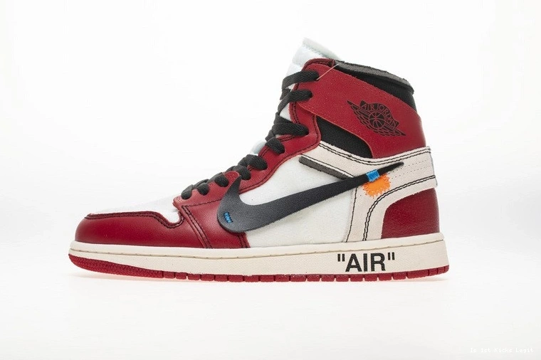 1 retro Jordan  chicago AA3834-101 NIKE Air OWT 0524
